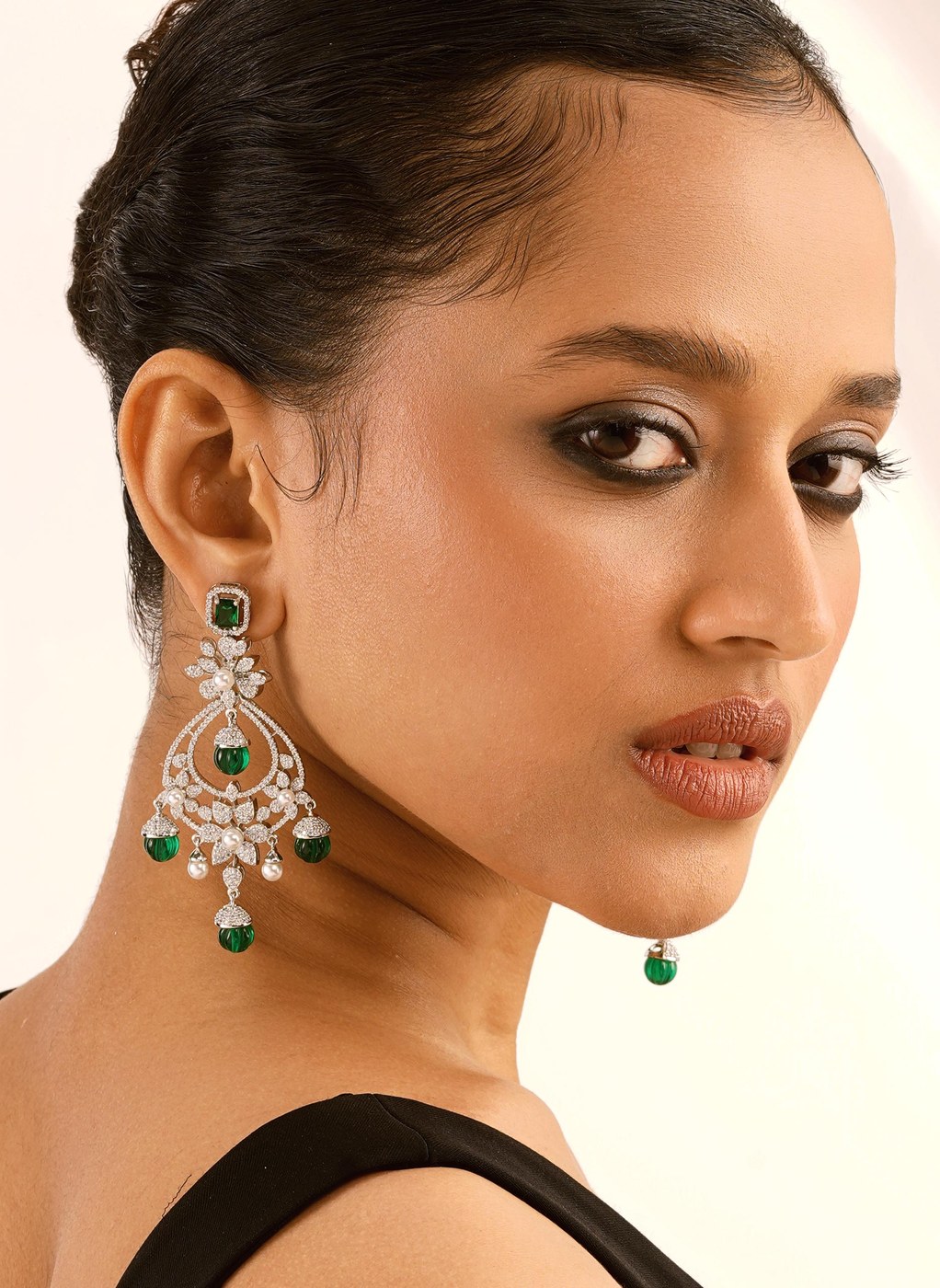 Diamanté — Emerald Chandelier
